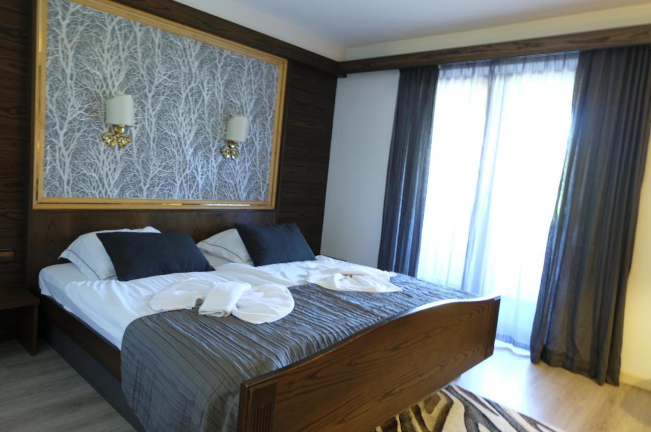 Hotel-Restaurant Zum Hirschhaus Inklusiv Chiemgaukarte Ruhpolding Bagian luar foto