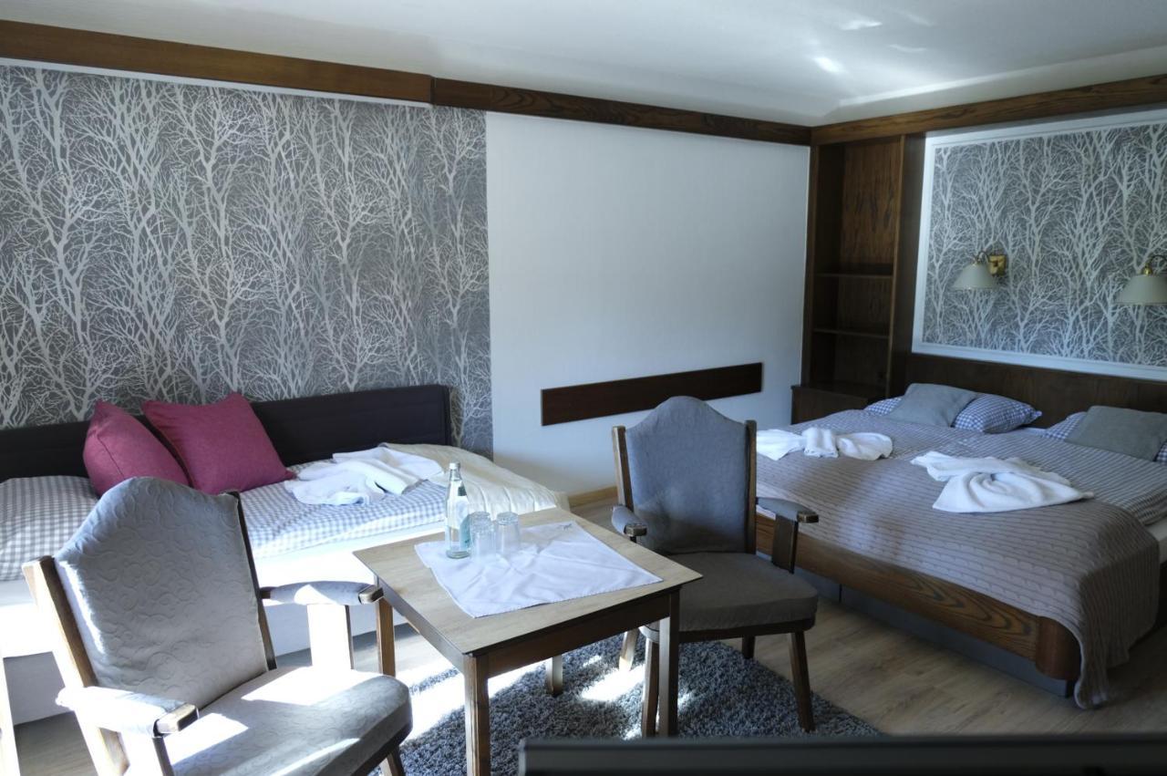 Hotel-Restaurant Zum Hirschhaus Inklusiv Chiemgaukarte Ruhpolding Bagian luar foto