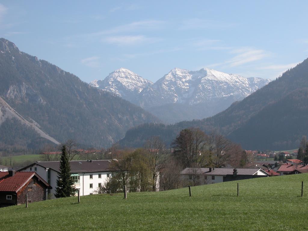 Hotel-Restaurant Zum Hirschhaus Inklusiv Chiemgaukarte Ruhpolding Bagian luar foto