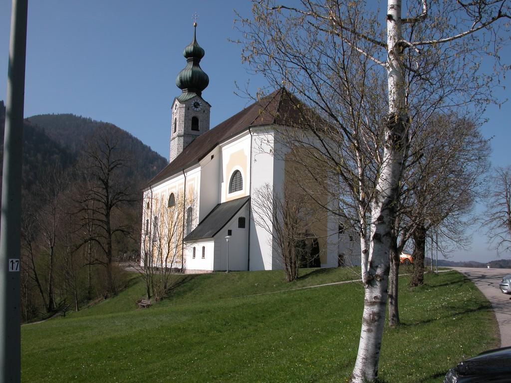 Hotel-Restaurant Zum Hirschhaus Inklusiv Chiemgaukarte Ruhpolding Bagian luar foto