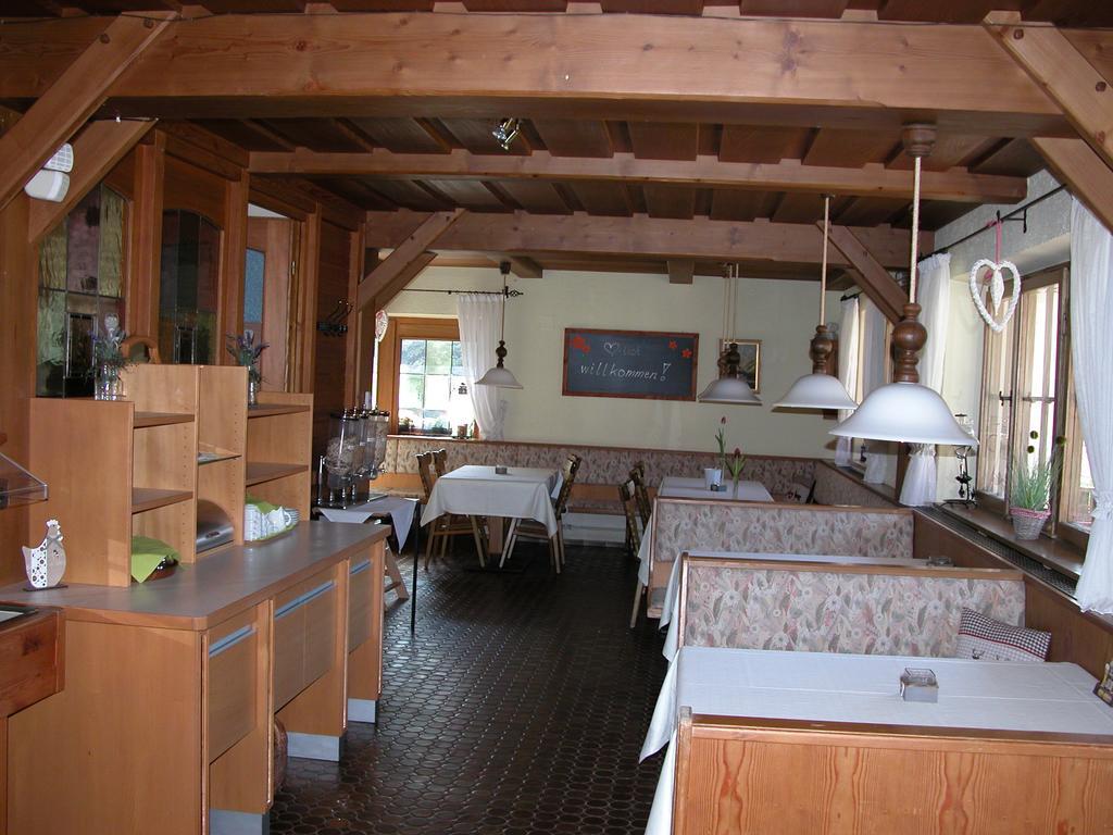 Hotel-Restaurant Zum Hirschhaus Inklusiv Chiemgaukarte Ruhpolding Bagian luar foto