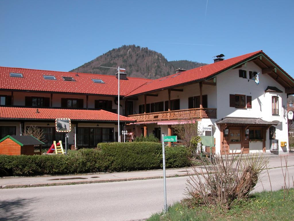 Hotel-Restaurant Zum Hirschhaus Inklusiv Chiemgaukarte Ruhpolding Bagian luar foto