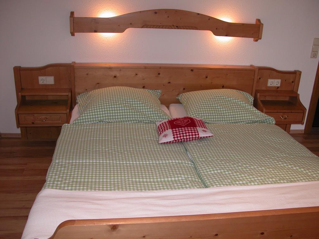 Hotel-Restaurant Zum Hirschhaus Inklusiv Chiemgaukarte Ruhpolding Bagian luar foto