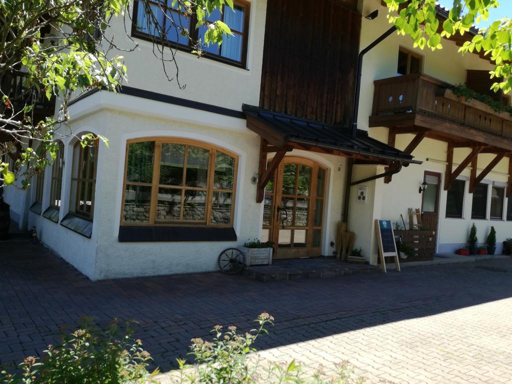 Hotel-Restaurant Zum Hirschhaus Inklusiv Chiemgaukarte Ruhpolding Bagian luar foto
