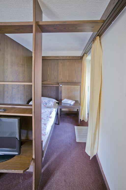Hotel-Restaurant Zum Hirschhaus Inklusiv Chiemgaukarte Ruhpolding Bagian luar foto